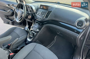 Мінівен Chevrolet Orlando 2011 в 