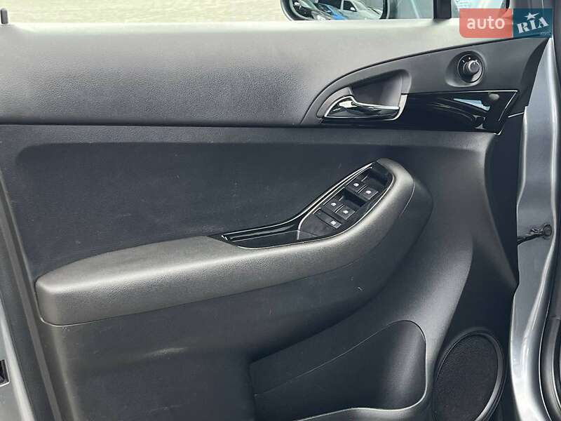 Мінівен Chevrolet Orlando 2013 в Львові
