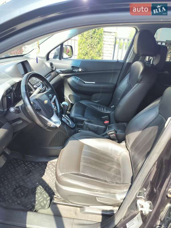 Минивэн Chevrolet Orlando 2011 в Черновцах