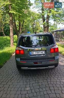 Минивэн Chevrolet Orlando 2010 в 