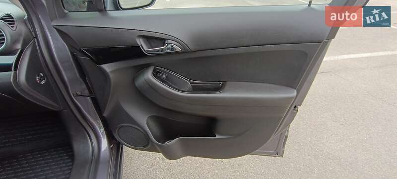 Мінівен Chevrolet Orlando 2014 в Києві