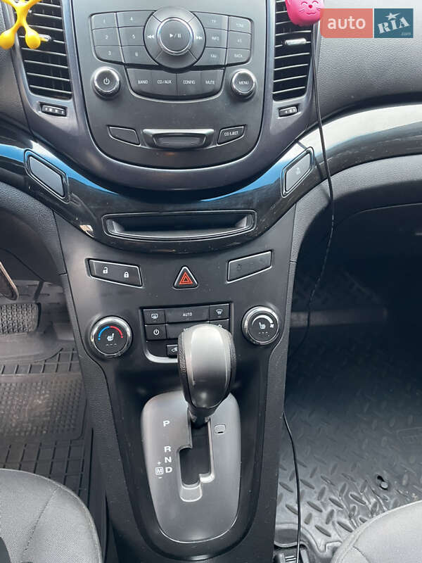 Минивэн Chevrolet Orlando 2011 в Чернигове