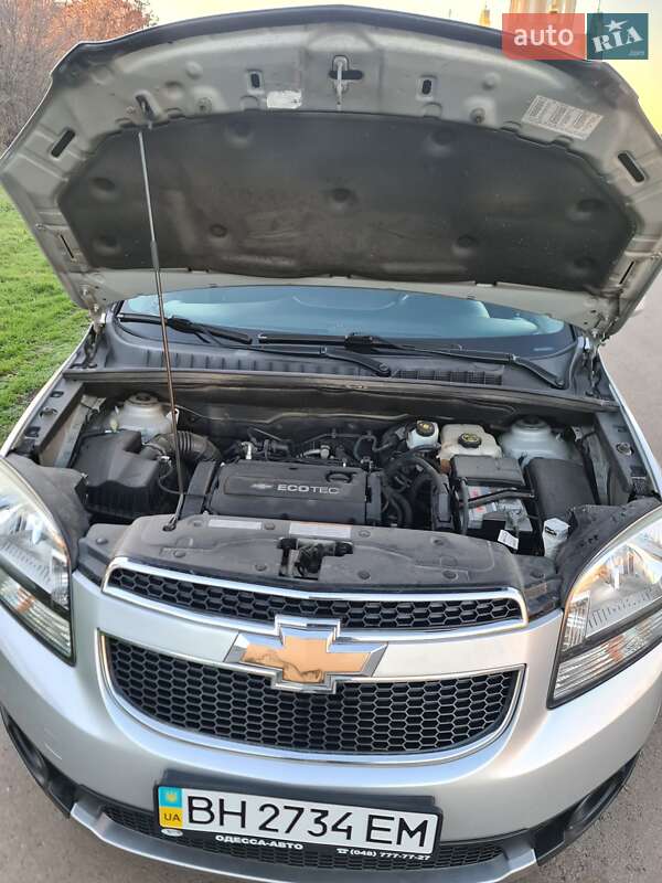 Минивэн Chevrolet Orlando 2012 в Черноморске