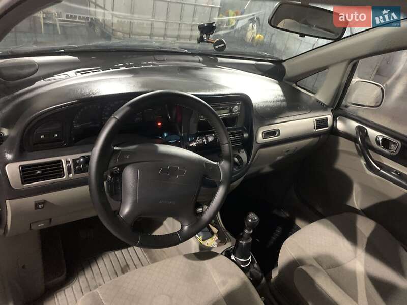 Минивэн Chevrolet Rezzo 2006 в Житомире