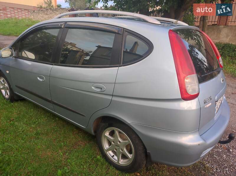 Минивэн Chevrolet Rezzo 2007 в Дубно