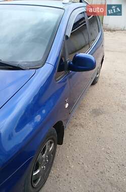 Мінівен Chevrolet Rezzo 2007 в 