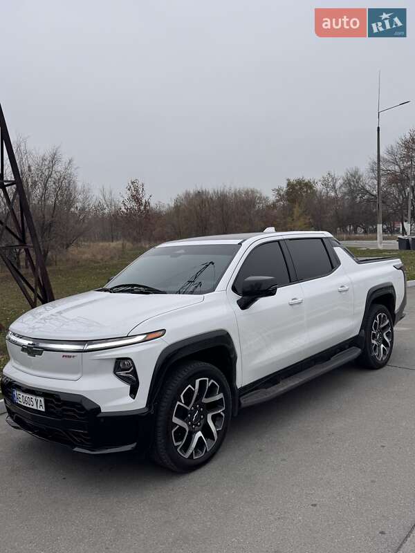 Пікап Chevrolet Silverado EV 2024 в Дніпрі
