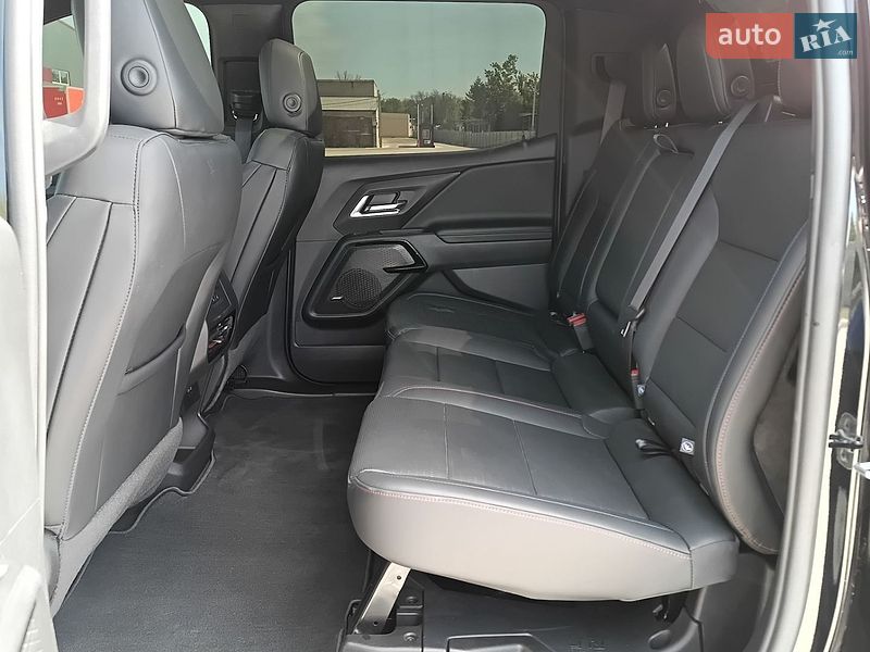 Пікап Chevrolet Silverado EV 2024 в Дніпрі