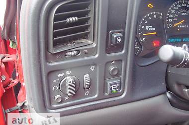 Пикап Chevrolet Silverado 2006 в 