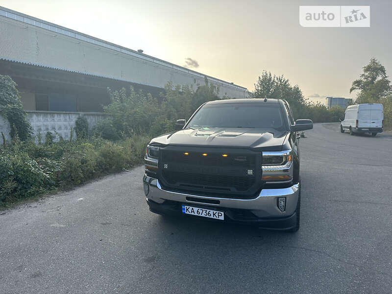 Пікап Chevrolet Silverado 2018 в Києві