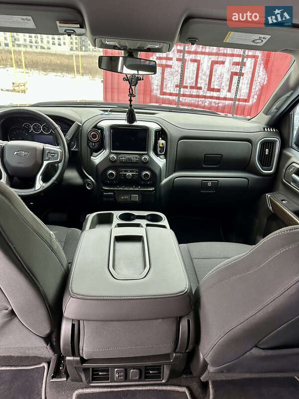 Пікап Chevrolet Silverado 2018 в Києві