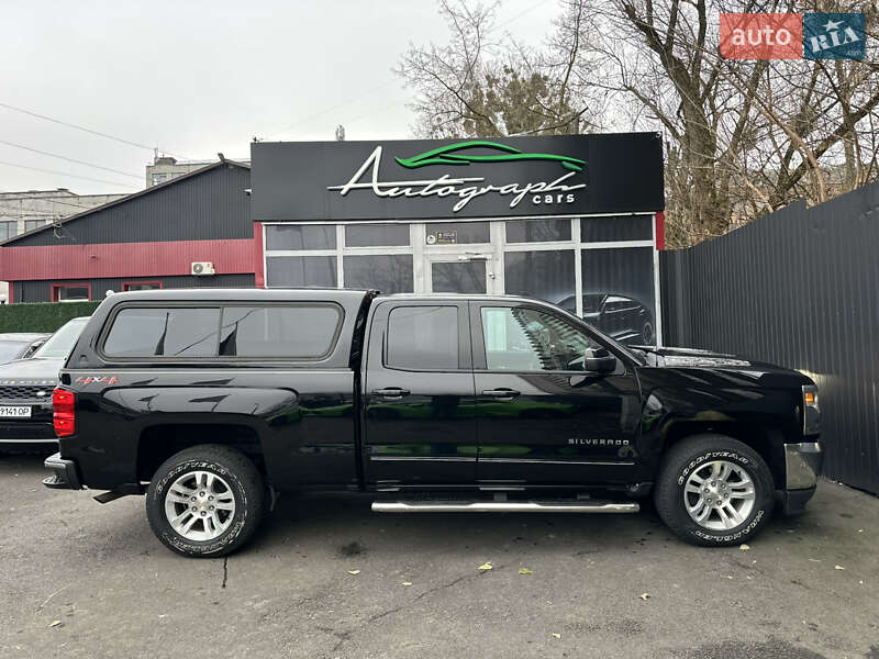 Пикап Chevrolet Silverado 2018 в Киеве