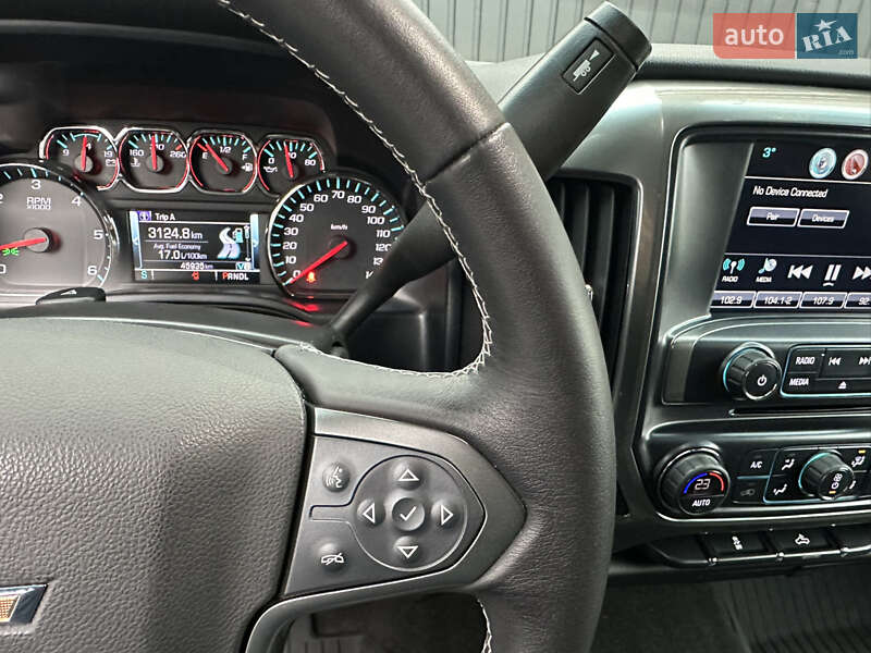 Пикап Chevrolet Silverado 2018 в Киеве