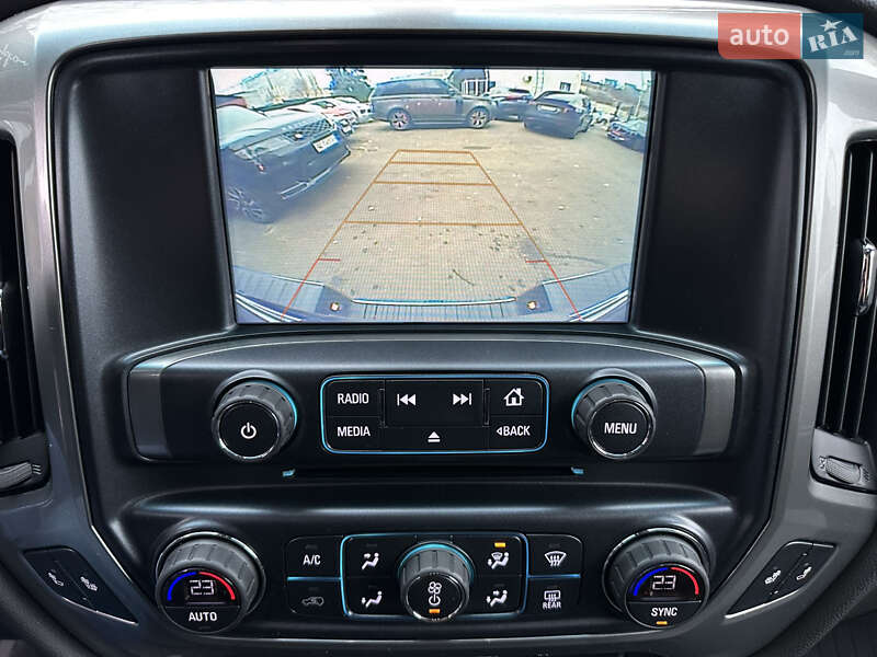 Пикап Chevrolet Silverado 2018 в Киеве