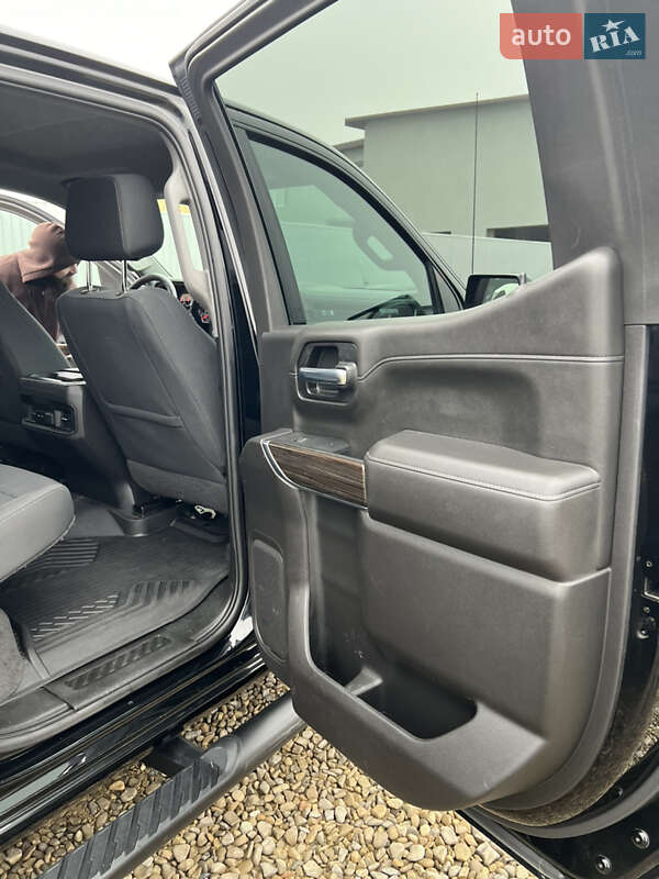 Пикап Chevrolet Silverado 2021 в Черновцах фото 22 Пикап Chevrolet Silverado 2021 в Черновцах
