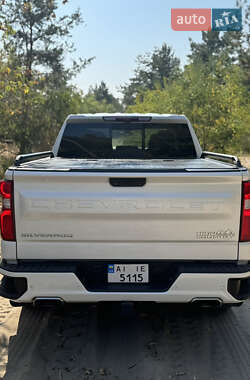 Пикап Chevrolet Silverado 2021 в 