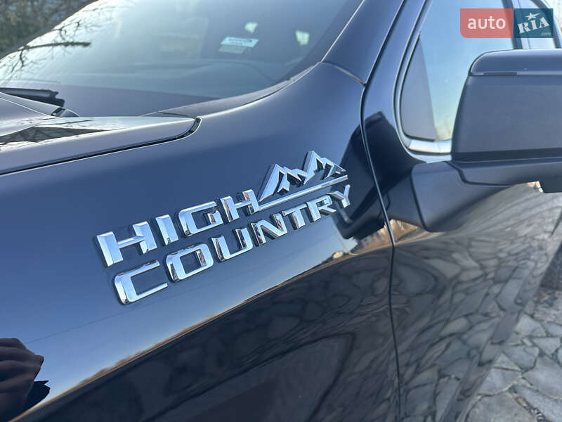 Пикап Chevrolet Silverado 2019 в Луцке