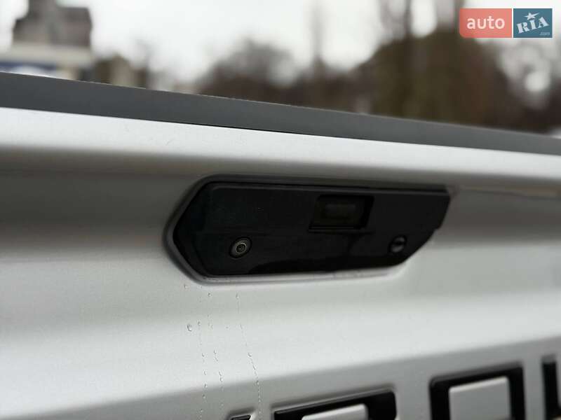 Пикап Chevrolet Silverado 2020 в Киеве