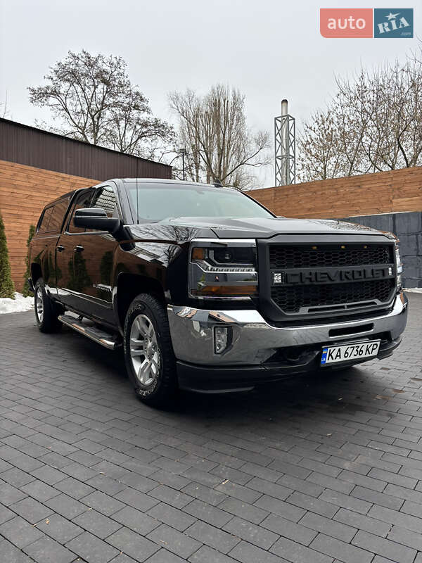 Пикап Chevrolet Silverado 2018 в Киеве фото 6 Пикап Chevrolet Silverado 2018 в Киеве