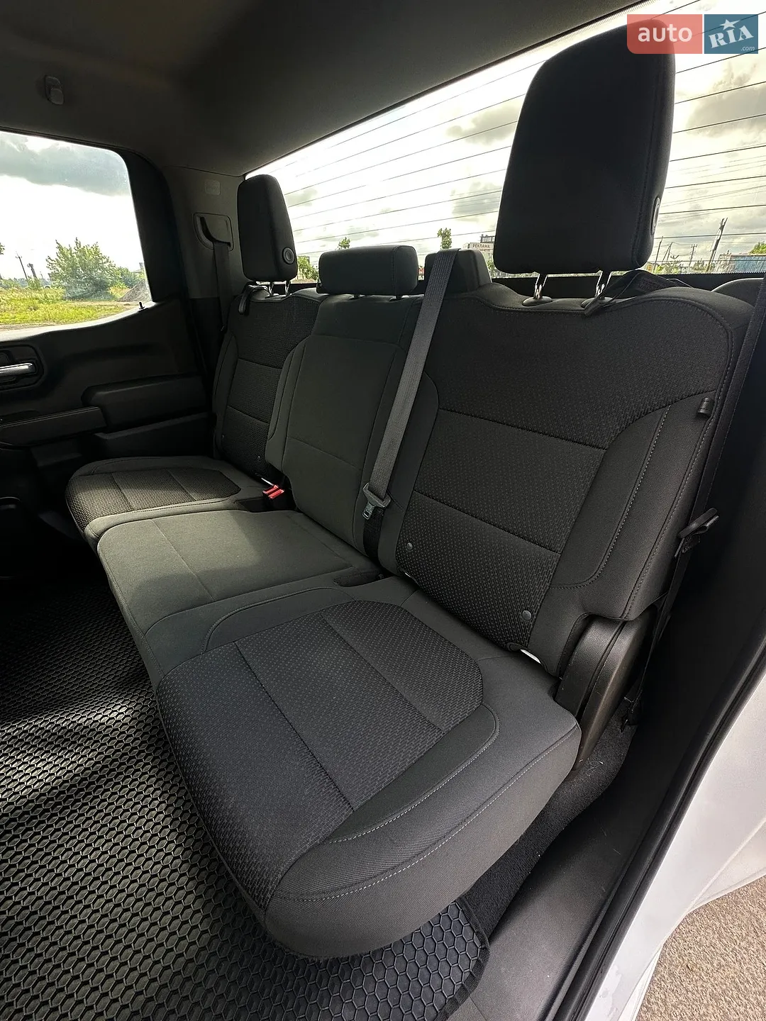 2019 Chevrolet Silverado - мініатюра 40