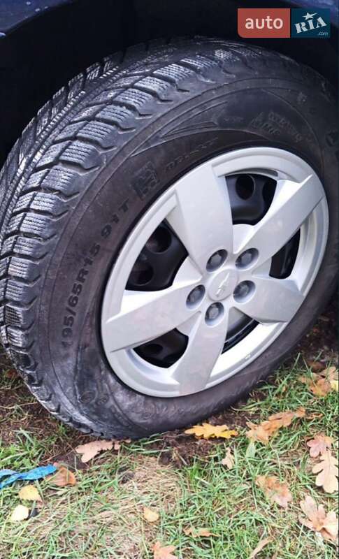 Седан Chevrolet Sonic 2015 в Києві фото 13 Седан Chevrolet Sonic 2015 в Києві