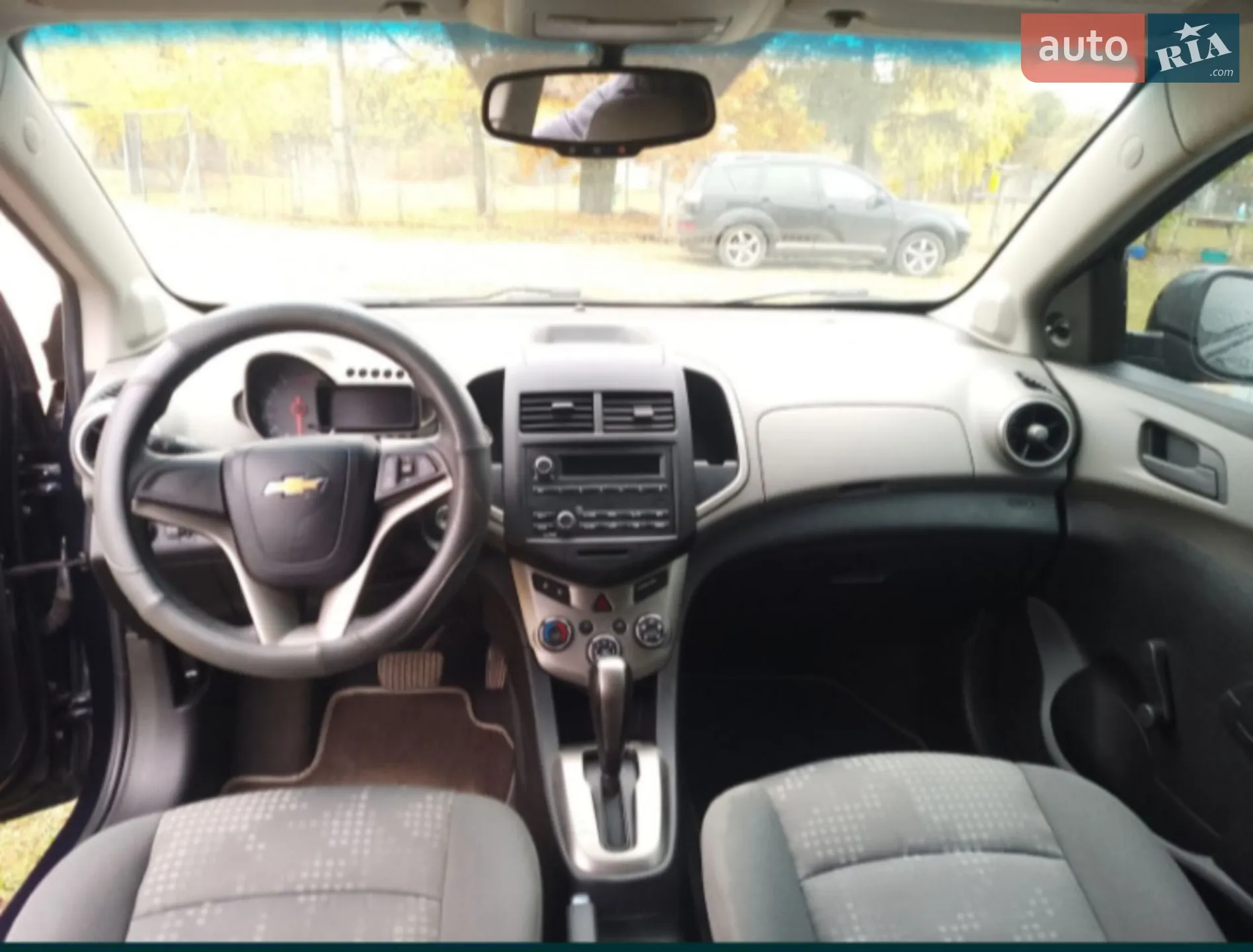 2015 Chevrolet Sonic - мініатюра 11