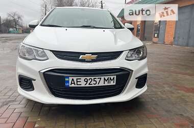 Хетчбек Chevrolet Sonic 2017 в Дніпрі