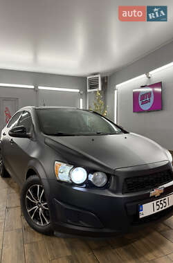 Седан Chevrolet Sonic 2012 в Львові