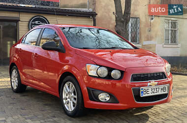 Седан Chevrolet Sonic 2012 в Миколаєві