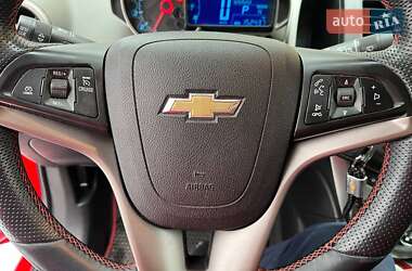 Седан Chevrolet Sonic 2014 в Києві