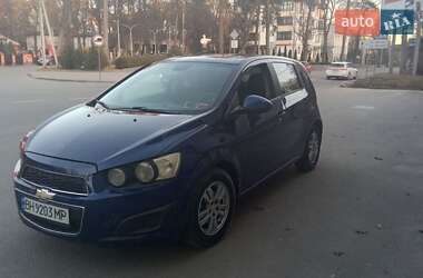 Хэтчбек Chevrolet Sonic 2012 в Львове