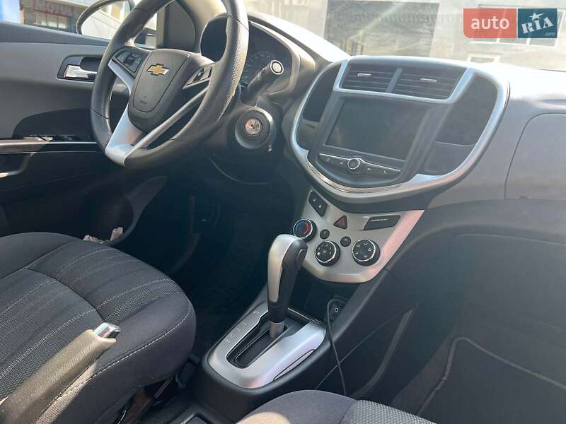 Седан Chevrolet Sonic 2019 в Одессе