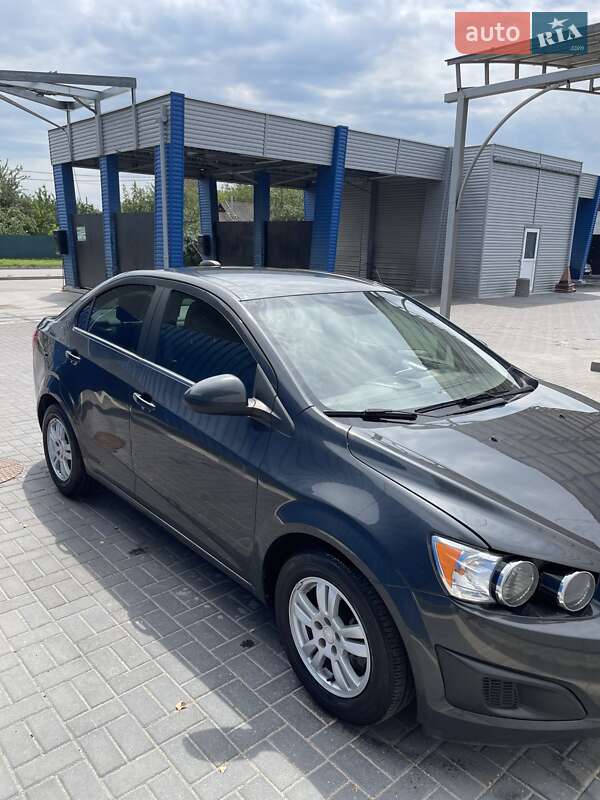 Седан Chevrolet Sonic 2015 в Полтаві фото 11 Седан Chevrolet Sonic 2015 в Полтаві