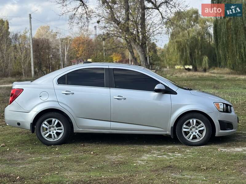 Седан Chevrolet Sonic 2016 в Харкові фото 5 Седан Chevrolet Sonic 2016 в Харкові