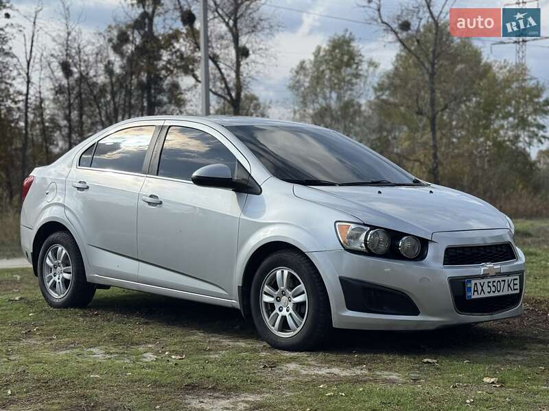Седан Chevrolet Sonic 2016 в Харкові фото 6 Седан Chevrolet Sonic 2016 в Харкові