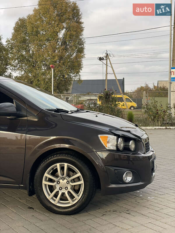 Седан Chevrolet Sonic 2013 в Запорожье фото 6 Седан Chevrolet Sonic 2013 в Запорожье