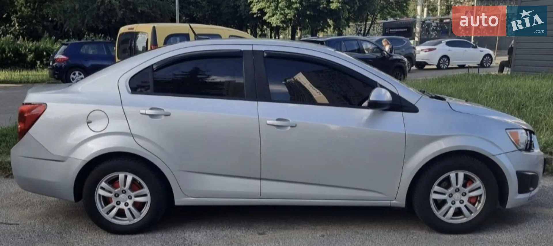 2012 Chevrolet Sonic - мініатюра 5