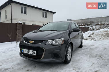 Седан Chevrolet Sonic 2018 в Киеве