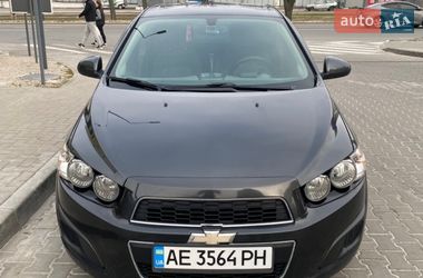 Седан Chevrolet Sonic 2015 в Днепре