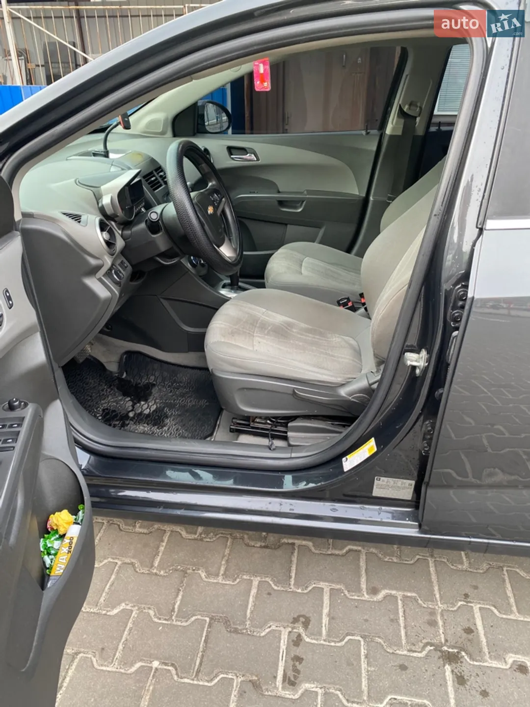 2015 Chevrolet Sonic - мініатюра 10