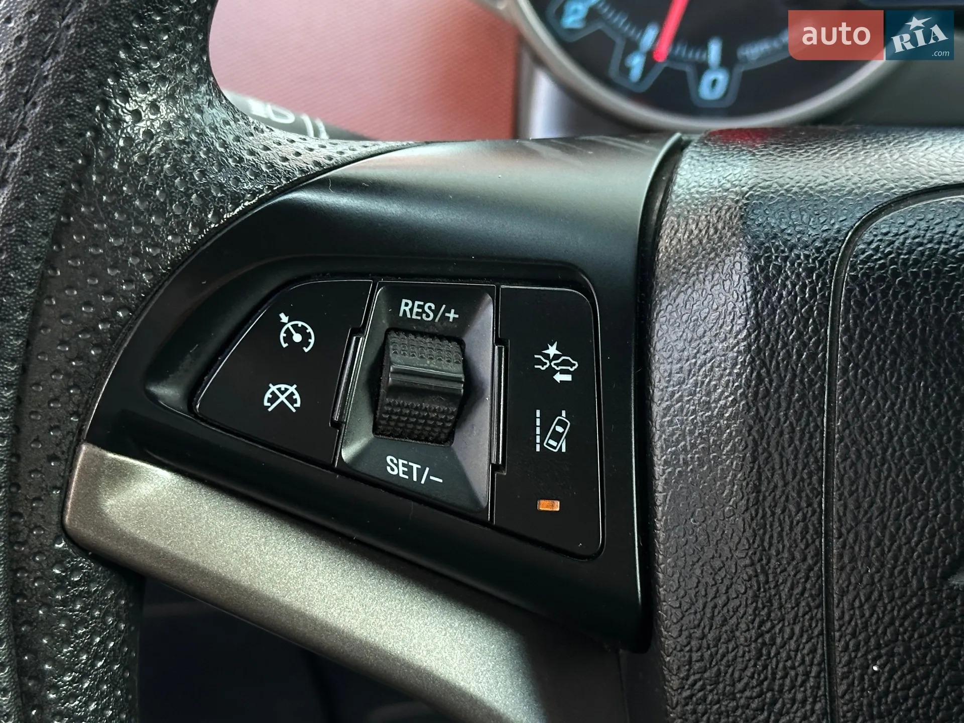 2015 Chevrolet Sonic - мініатюра 39