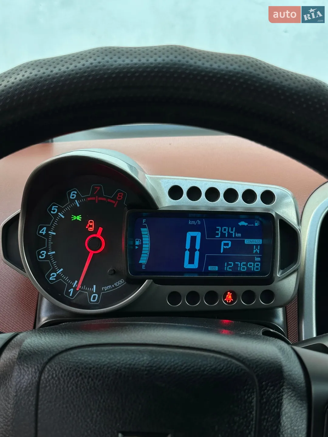 2015 Chevrolet Sonic - мініатюра 41