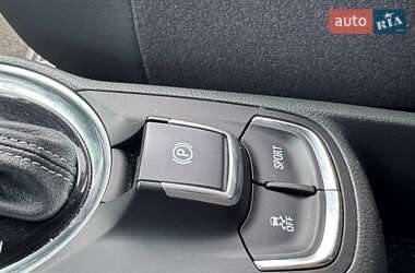 Хэтчбек Chevrolet Spark EV 2015 в 