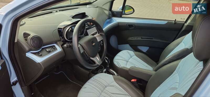 Хетчбек Chevrolet Spark EV 2015 в Одесі фото 30 Хетчбек Chevrolet Spark EV 2015 в Одесі