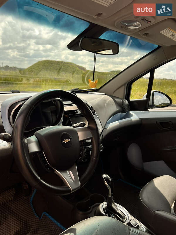 Хэтчбек Chevrolet Spark EV 2014 в Виннице