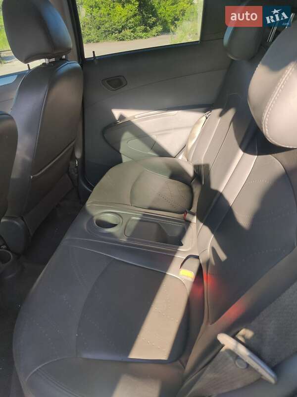 Хетчбек Chevrolet Spark EV 2014 в Білій Церкві