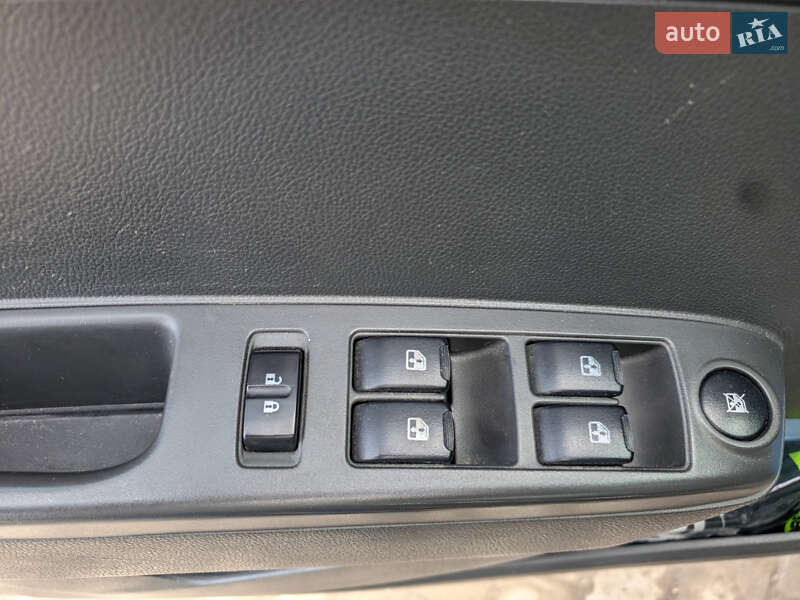 Хетчбек Chevrolet Spark EV 2014 в Тернополі фото 20 Хетчбек Chevrolet Spark EV 2014 в Тернополі