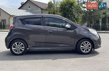 Хетчбек Chevrolet Spark EV 2014 в 