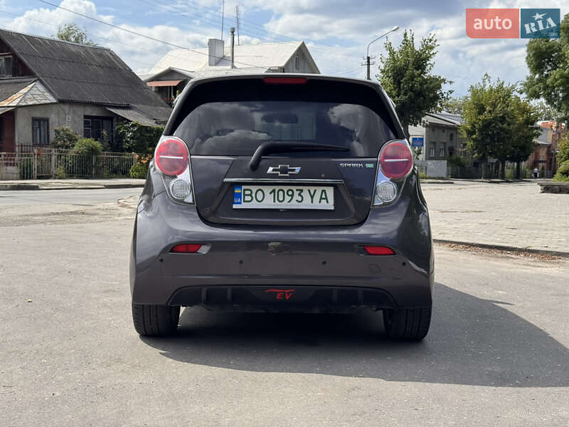 Хетчбек Chevrolet Spark EV 2014 в Тернополі фото 33 Хетчбек Chevrolet Spark EV 2014 в Тернополі