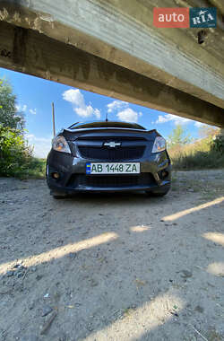 Хетчбек Chevrolet Spark EV 2013 в 